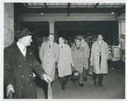 FULHAM PLAYERS RETURNING FROM F.A. CUP SEMI-FINAL 1958 FOOTBALL PHOTOGRAPH
