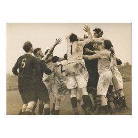 ENGLAND V POSSIBLES 1938 (FIRST TRIAL MATCH)