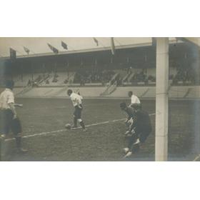 GREAT BRITAIN V FINLAND 1912 OLYMPICS (FOOTBALL SEMI-FINAL) POSTCARD