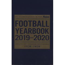 FOOTBALL YEARBOOK 2019-2020 (HARDBACK)