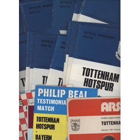 TOTTENHAM HOTSPUR 1973-74 FOOTBALL PROGRAMMES (FULL SET OF HOME MATCHES)