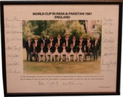 ENGLAND (WORLD CUP TEAM) 1987 SIGNED PHOTOGRAPH