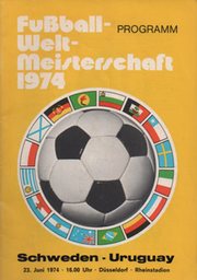 SWEDEN V URUGUAY 1974 (WORLD CUP) FOOTBALL PROGRAMME