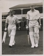ASHDOWN & FAIRSERVICE (KENT) 1933 CRICKET PHOTOGRAPH