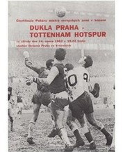 DUKLA PRAGUE V TOTTENHAM HOTSPUR 1961-62 (EUROPEAN CUP) FOOTBALL PROGRAMME