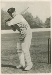 BILL PONSFORD (AUSTRALIA) c.1930 CRICKET PHOTOGRAPH