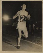 KEN NORRIS 1954 (LONDON V MOSCOW) ATHLETICS PHOTOGRAPH