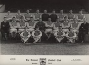 ARSENAL FOOTBALL CLUB 1961-62 TEAM PHOTOGRAPH