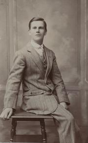 HERBERT JOLLY GOLF POSTCARD