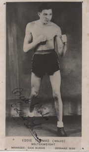 EDDIE THOMAS (WALES) SIGNED BOXING PHOTOGRAPH