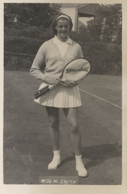 MARGARET COURT (AUSTRALIA) TENNIS POSTCARD