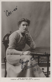 BEATRICE KERR (CHAMPION AUSTRALIAN SWIMMER) 1911 SIGNED POSTCARD