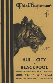 HULL CITY V BLACKPOOL 1955-56 (FRIENDLY) FOOTBALL PROGRAMME (5-5)