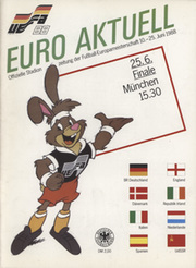 RUSSIA V NETHERLANDS 1988 (EUROPEAN CHAMPIONSHIPS FINAL) FOOTBALL PROGRAMME