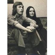 SAMMY MCILROY (MANCHESTER UNITED & NORTHERN IRELAND) 1971 FOOTBALL PHOTOGRAPH