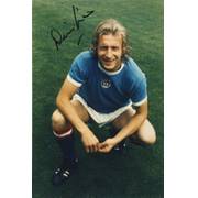 DENIS LAW SIGNED PHOTOGRAPH 