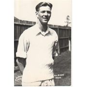 ALAN DIXON (KENT) CRICKET POSTCARD
