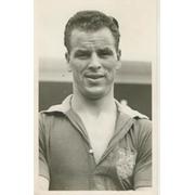 JOHN CHARLES (LEEDS UNITED & WALES) FOOTBALL PHOTOGRAPH
