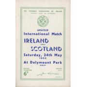 IRELAND V SCOTLAND AMATEUR INTERNATIONAL 1952 FOOTBALL PROGRAMME