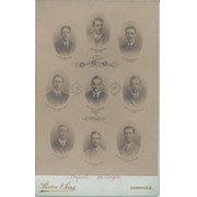 CAMBRIDGE UNIVERSITY CREW 1910 CABINET PHOTOGRAPH