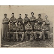 ENGLAND UNDER 23 FOOTBALL TEAM 1954 (V CHELSEA) TEAM PHOTOGRAPH - INCLUDING DUNCAN EDWARDS