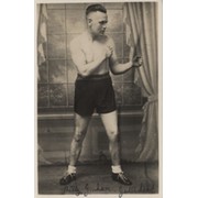 BILLY GRAHAM (GATESHEAD) SIGNED BOXING PHOTOGRAPH