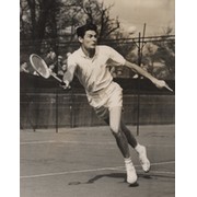 GORDON FORBES 1950S TENNIS PHOTOGRAPH