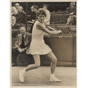 LESLEY TURNER BOWREY 1960S TENNIS PHOTOGRAPH