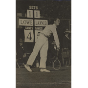 ARTHUR LOWE (ENGLAND) TENNIS PHOTOGRAPH