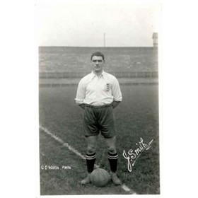 JOE SMITH (BOLTON WANDERERS & ENGLAND) FOOTBALL POSTCARD