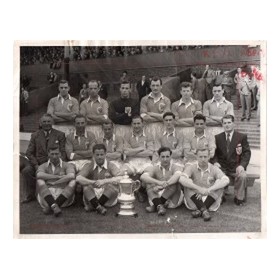 BLACKPOOL (FA CUP WINNERS) 1953 FOOTBALL PHOTOGRAPH