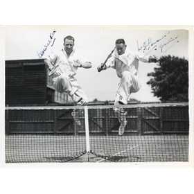 CHARLIE WALKER & BILL BROWN (AUSTRALIA) 1938 SIGNED CRICKET PHOTOGRAPH