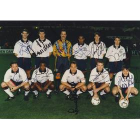 ENGLAND 1994 SIGNED FOOTBALL PHOTOGRAPH