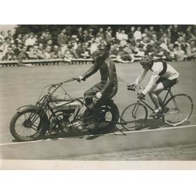 MOTOR-PACED CYCLING RACE AT HERNE HILL 1946 PHOTOGRAPH