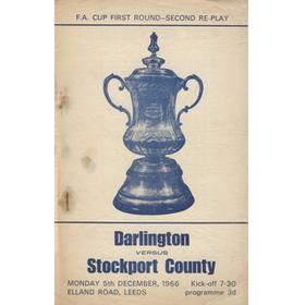 DARLINGTON V STOCKPORT COUNTY 1966-67 FOOTBALL PROGRAMME (AT ELLAND ROAD)