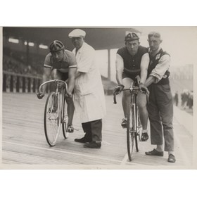 LUCIEN MICHARD & HUYBRECHTS 1930S (BRUSSELS) CYCLING PHOTOGRAPH