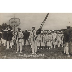 FRANCE OLYMPIC TEAM (OPENING CEREMONY) 1924 PARIS OLYMPICS POSTCARD