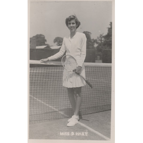 DORIS HART (USA) TENNIS POSTCARD