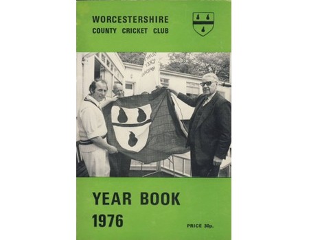 WORCESTERSHIRE COUNTY CRICKET CLUB YEAR BOOK 1976
