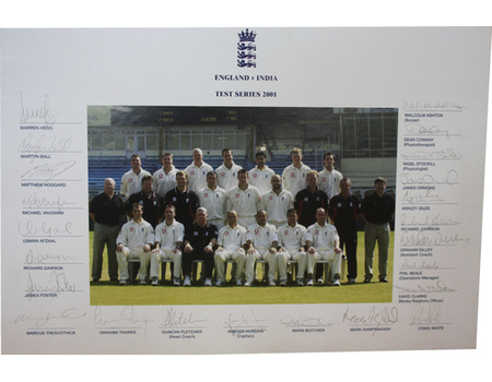 ENGLAND (TOUR TO INDIA) 2001 SIGNED CRICKET PHOTOGRAPH