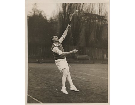 LESLIE TODD (KENT) PLAYING TENNIS - PHOTOGRAPH