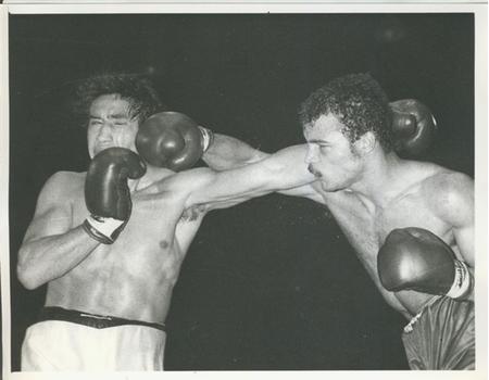 JOHN CONTEH V JORGE AHUMADA (WORLD TITLE FIGHT) 1974