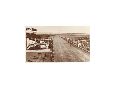 REDCAR - THE RACECOURSE