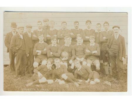 REDRUTH XV 1905-06 RUGBY POSTCARD