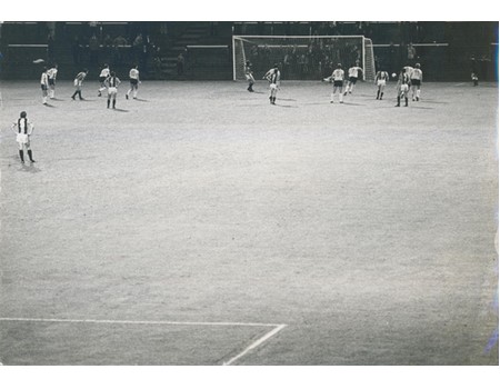 FULHAM V HULL CITY 1980-81 FOOTBALL PHOTOGRAPHS