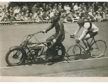 MOTOR-PACED CYCLING RACE AT HERNE HILL 1946 PHOTOGRAPH