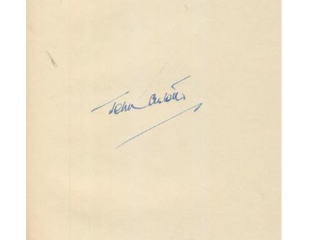 HAMPSHIRE COUNTY CRICKET - THE OFFICIAL HISTORY OF THE HAMPSHIRE COUNTY CRICKET CLUB (SIGNED BY ARLOTT)