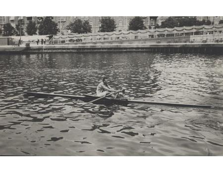 EVERARD BUTLER (CANADA) 1912 OLYMPIC SCULLING POSTCARD 