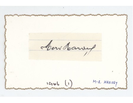 MERV HARVEY (AUSTRALIA) CRICKET AUTOGRAPH