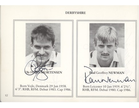 THE CARPHONE GALLERY OF CRICKETERS - AN AUTOGRAPH ALBUM